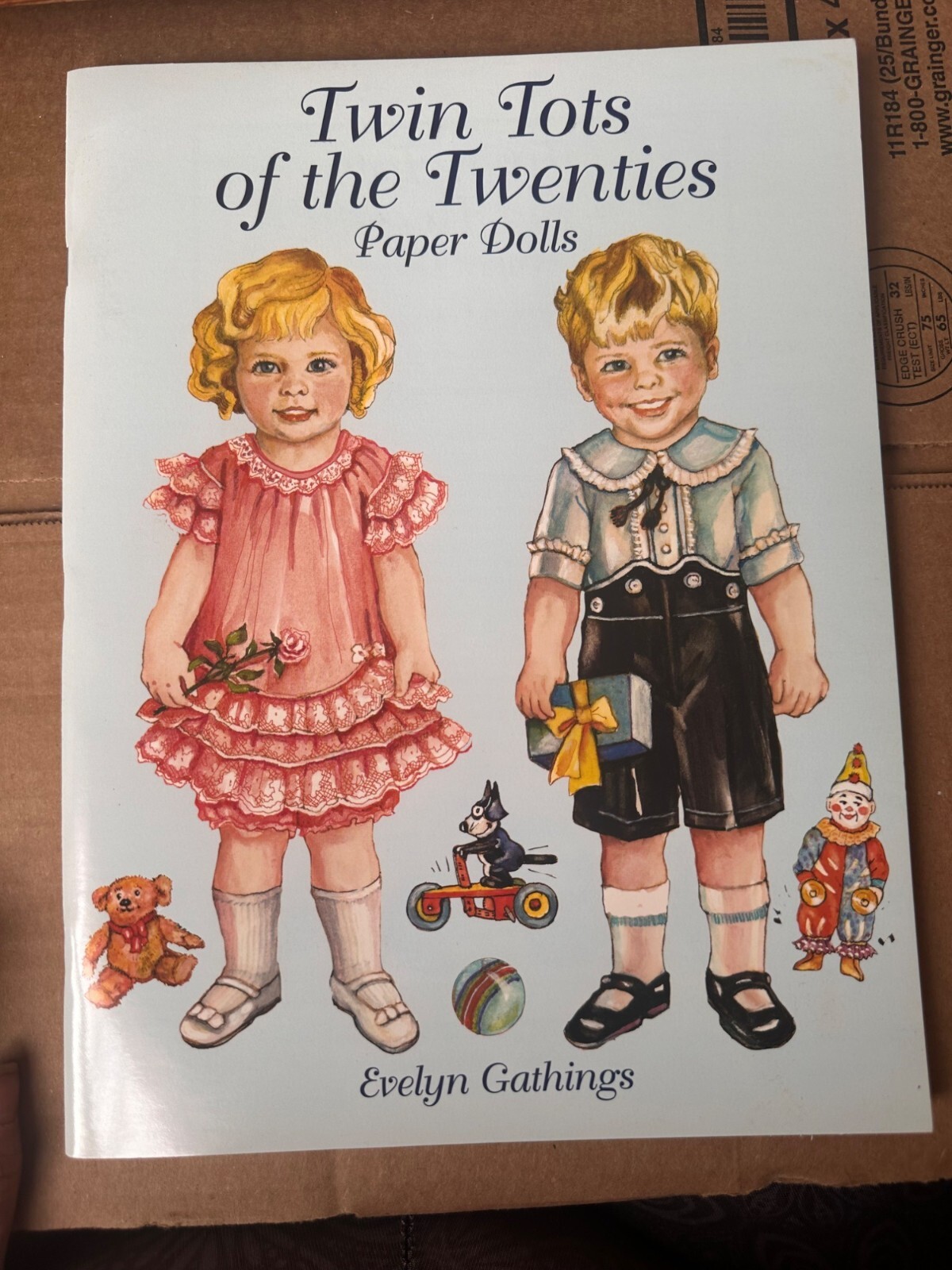Twin Tots Of The Twenties Paper Dolls By Evelyn Gathings uncut