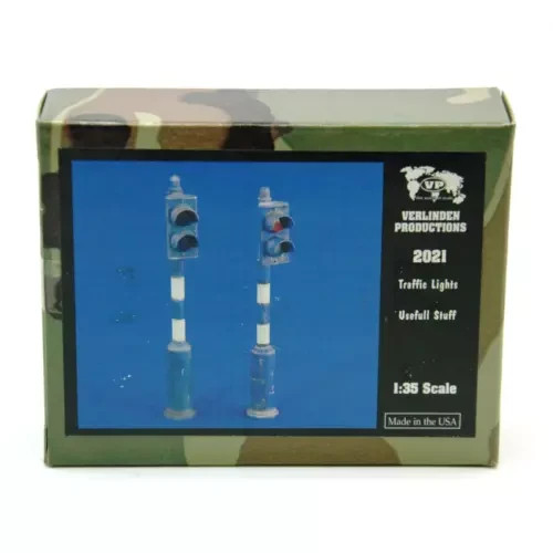 Verlinden - Traffic Lights 2 Pieces 1:35 (2021) Vintage Modeling