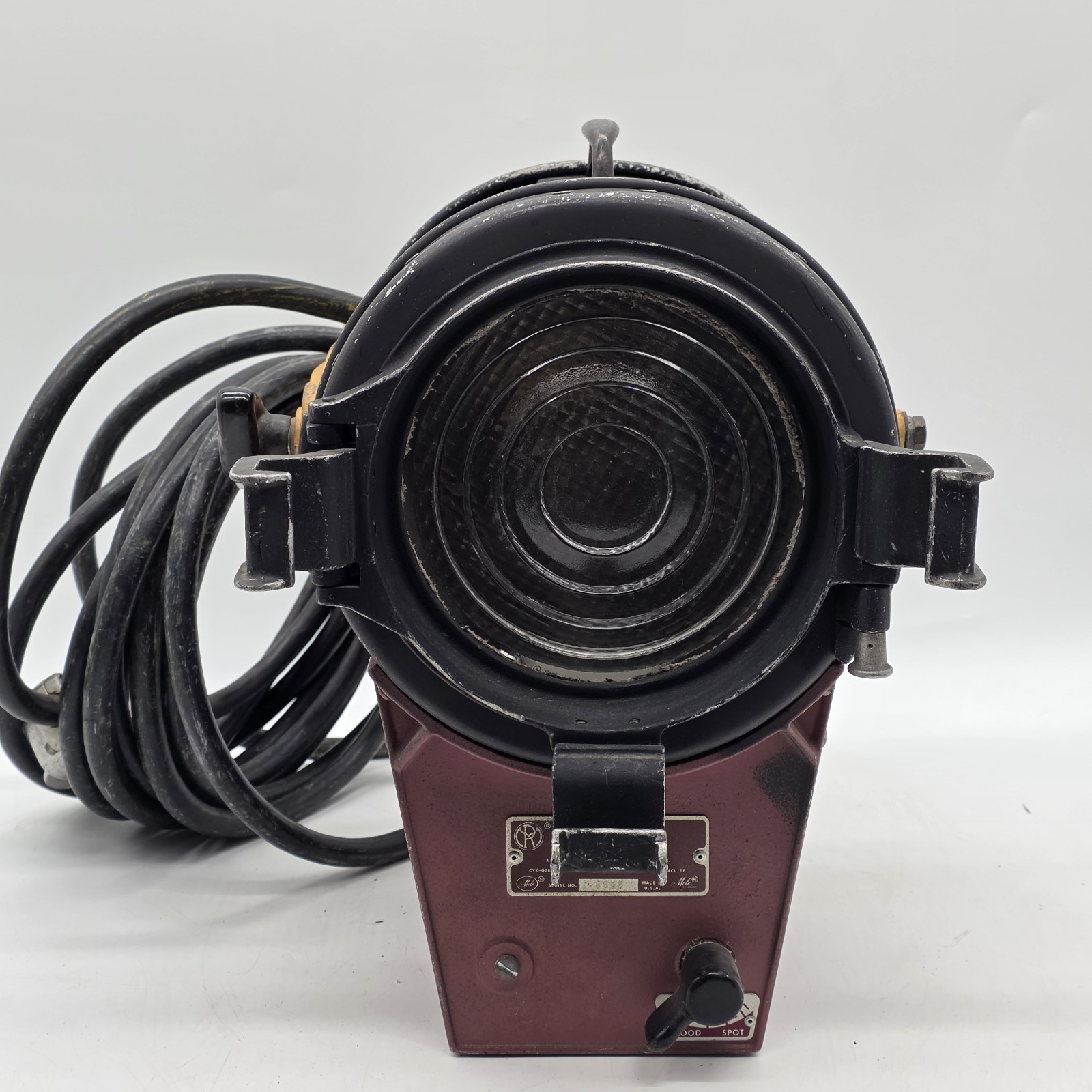 Mole Richardson Type 4131 Molequartz Baby Junior Solarspot Fresnel Light WORKING