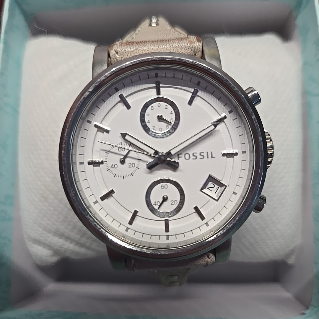 Fossil ES3811 Genuine Leather Quartz Analog Women's Watch