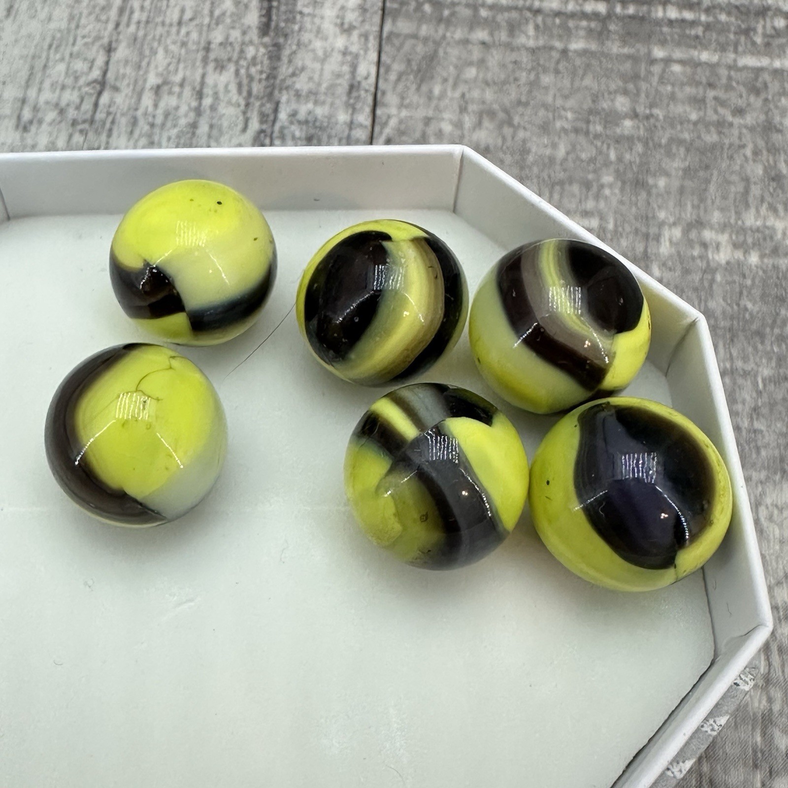 Vintage Marble King Bumblebee Swirl Marbles Lot Of 6 Yellow Black St. Mary's W.V