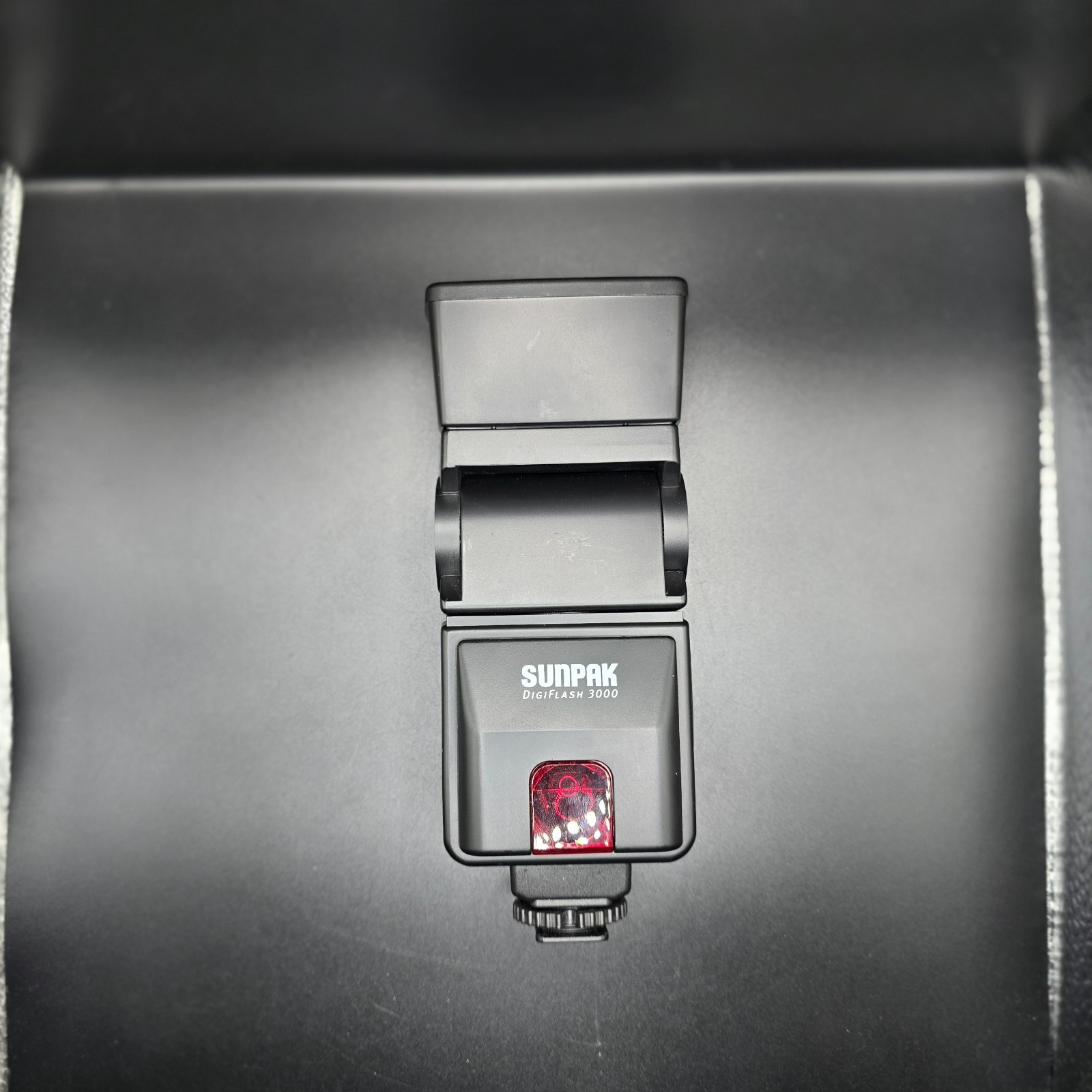 Sunpak DigiFlash 3000 TTL Flash for Canon DSLR Cameras Shoe Mount Tested