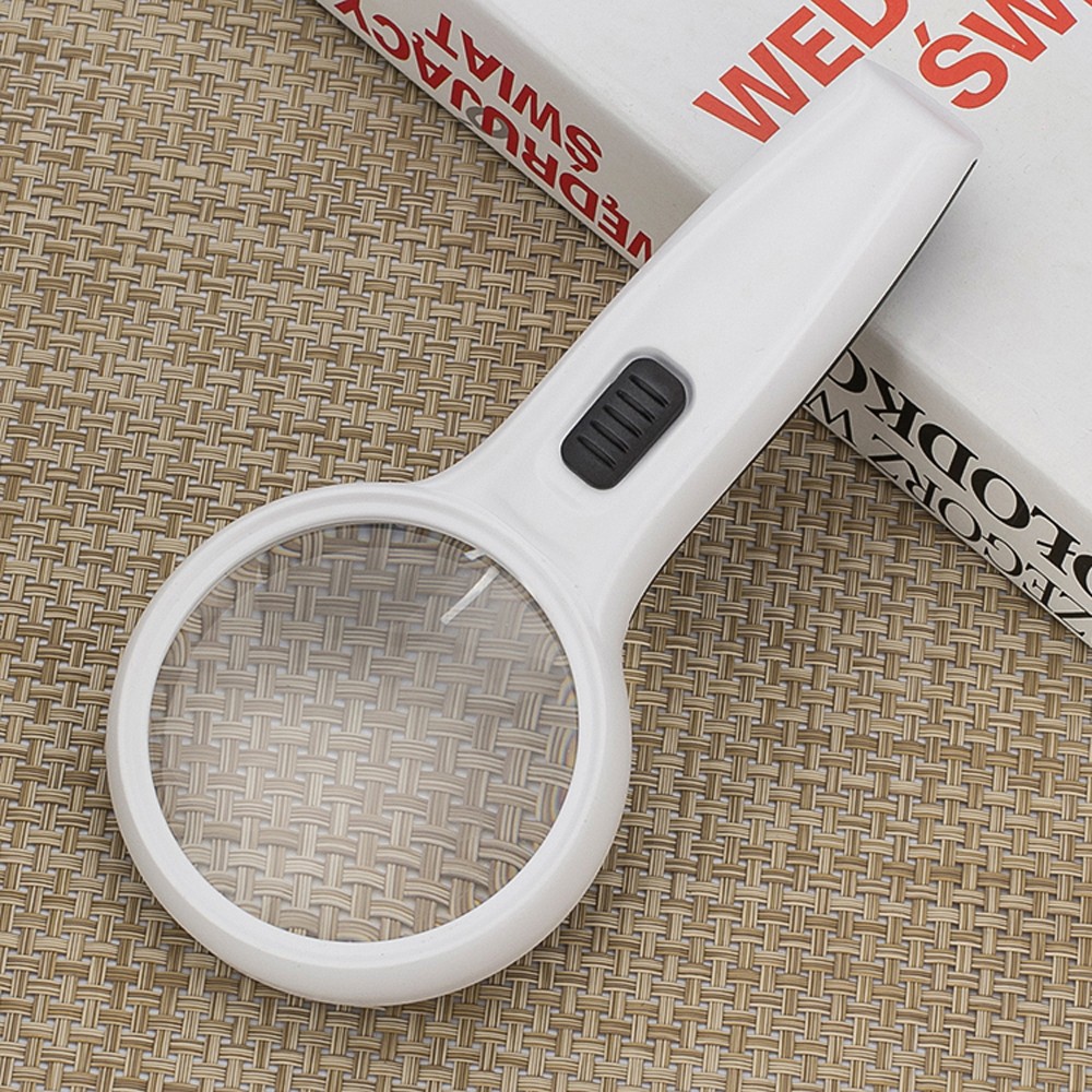 10X Hand-Held Zoomer Magnifier Reading Magnifying Glass With 3-LED Lamp Loupe