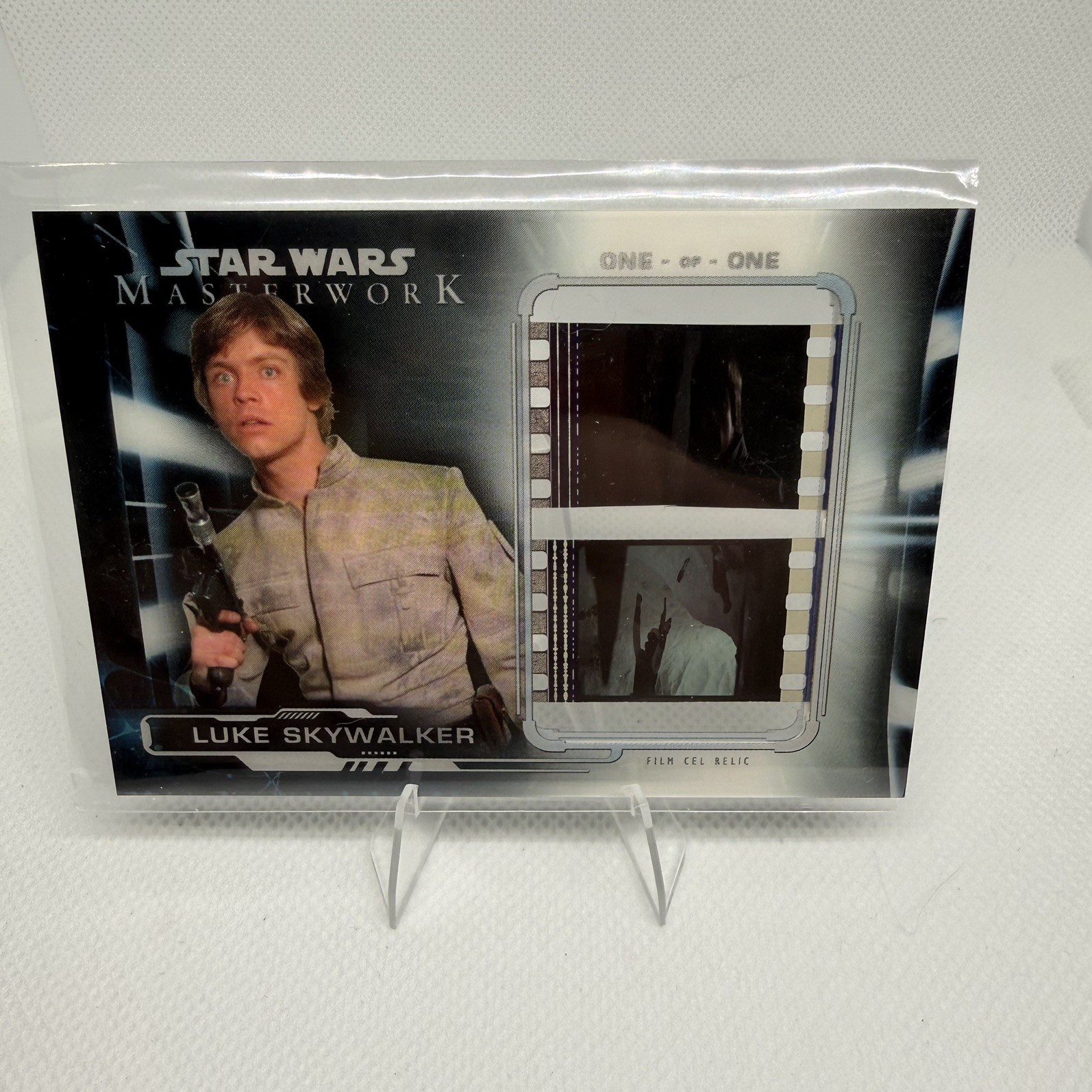 LUKE SKYWALKER 2019 TOPPS STAR WARS MASTERWORK FILM CEL PATCH A 1/1  