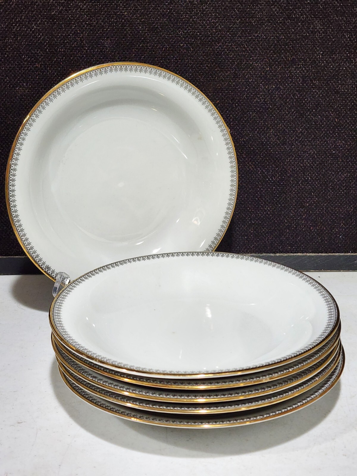 6- VINTAGE SCHIRNDING BAVARIA PORCELAIN WIDE SOUP BOWL BLACK FEATHER PATTERN