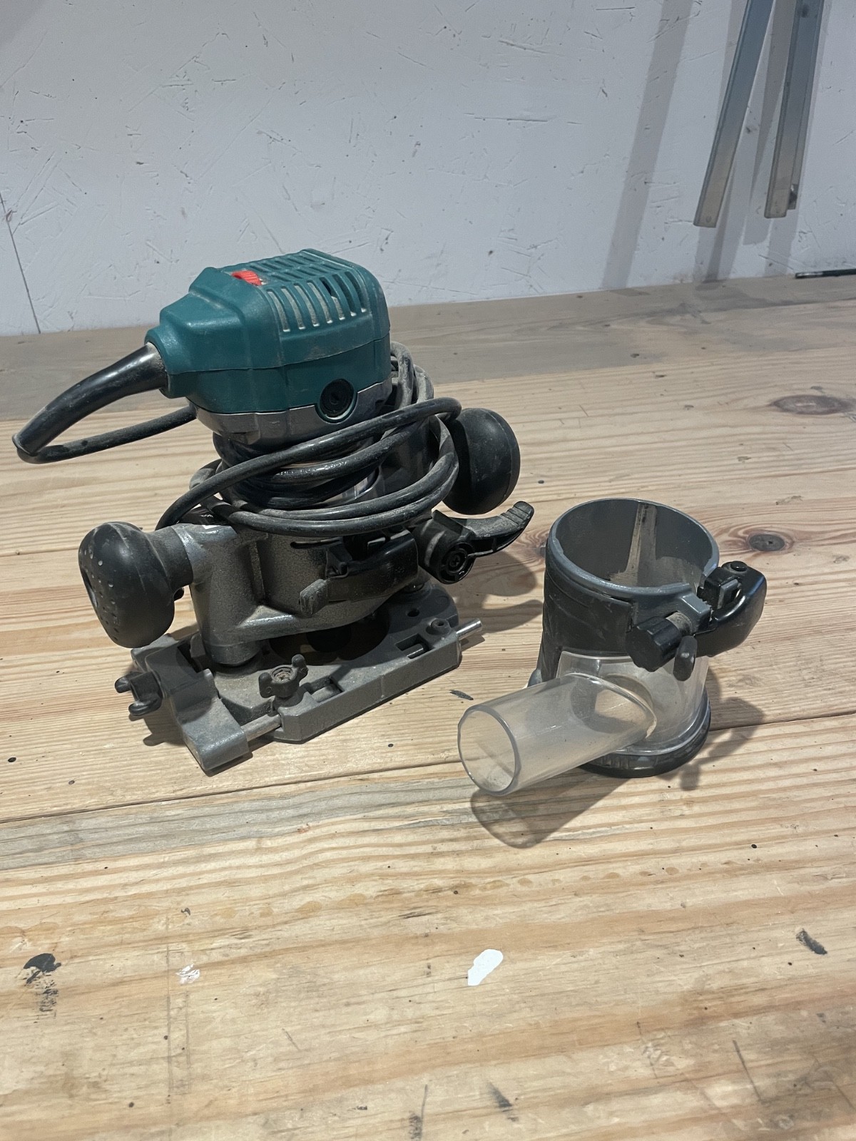 Grizzly plunge router