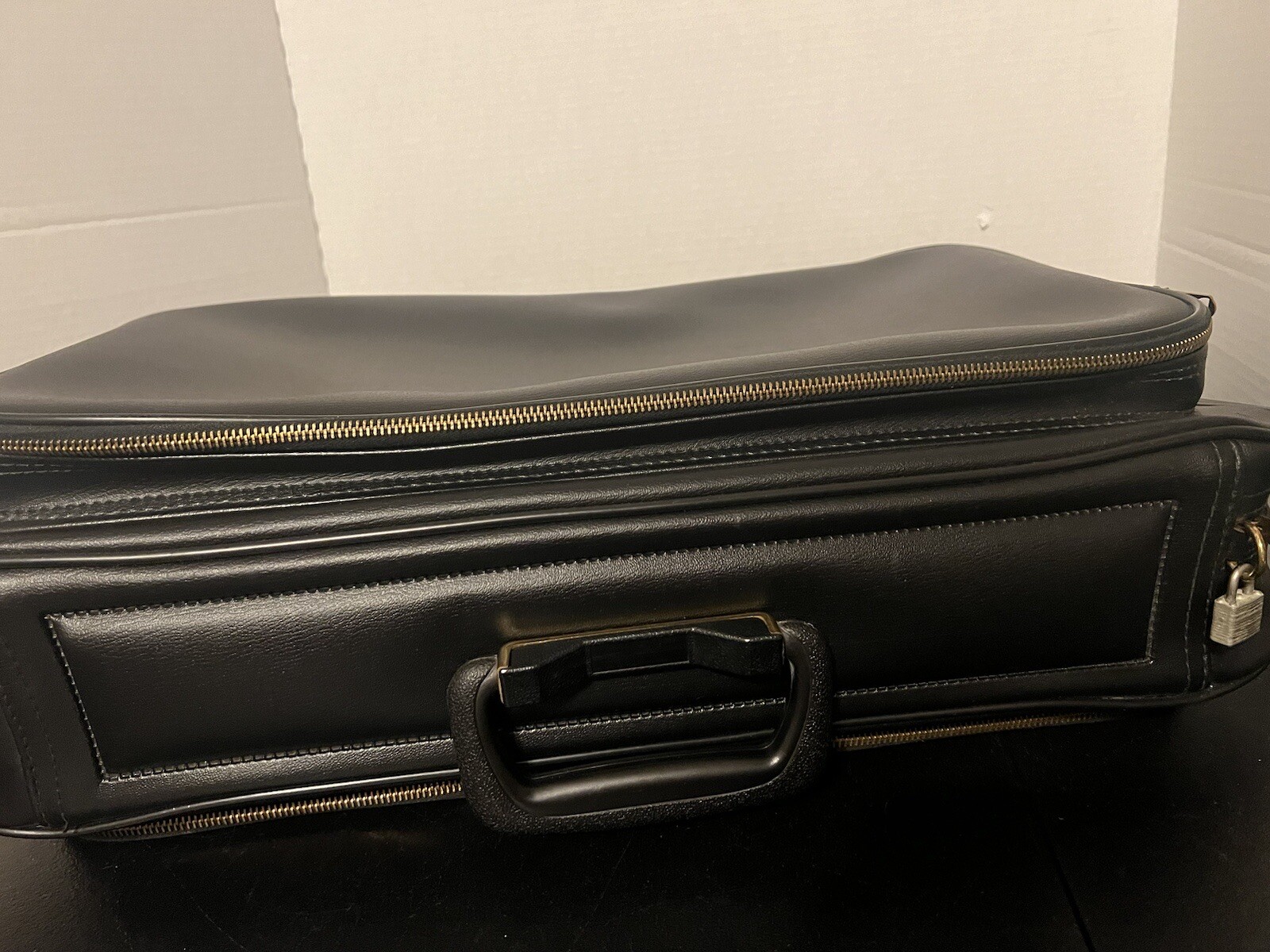 Travel Bag Tote  Carry On Retro Zipper Suitcase Case Laptop Case Faux Vintage 