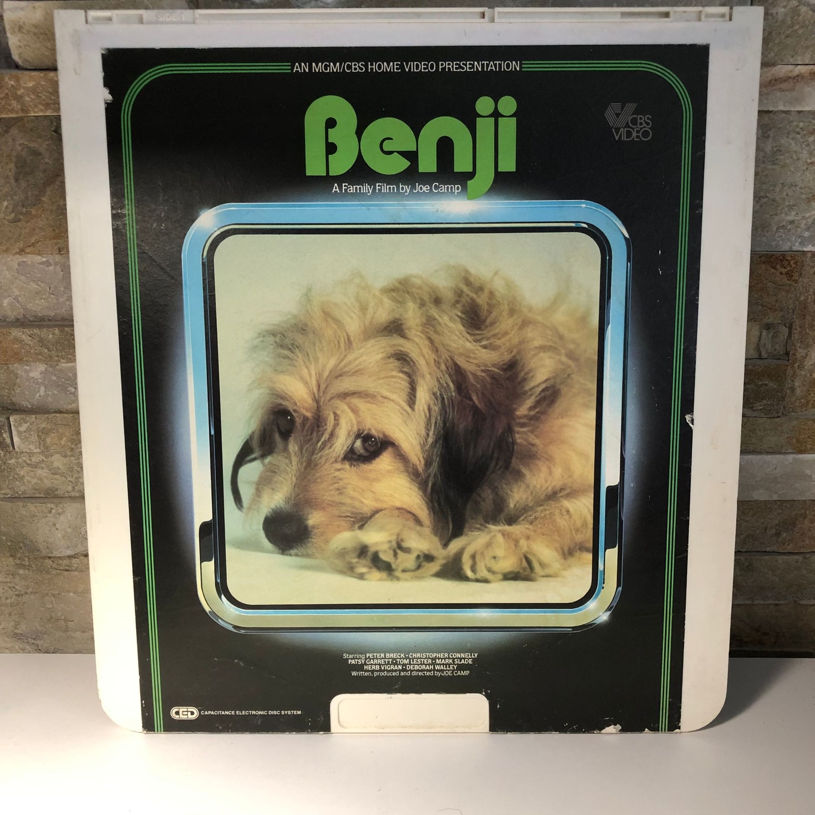 Benji CED Videodisc MGM CBS Video Family Movie 1974 Collectible Vintage Sleeve