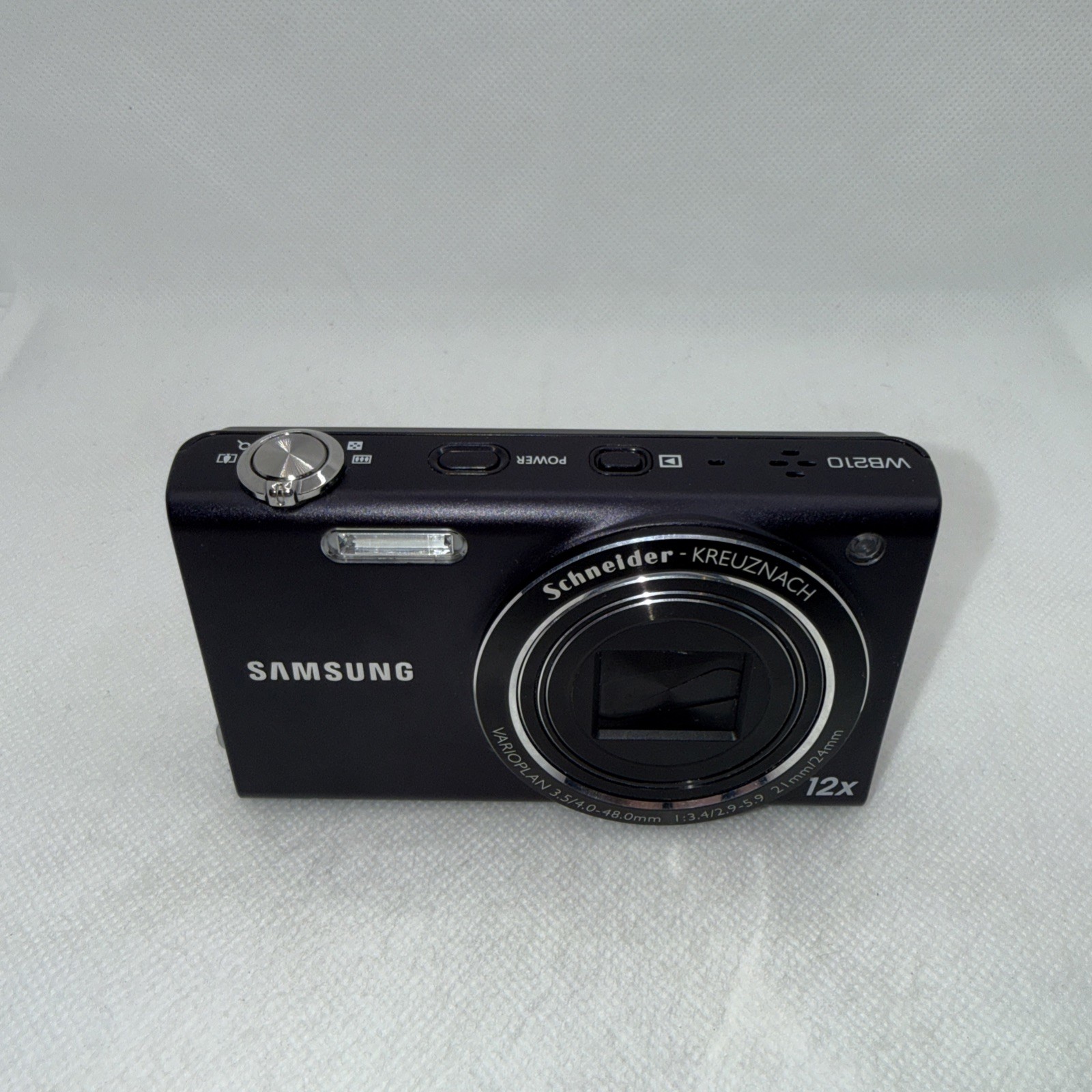 Samsung WB210 Touch Screen Digital Camera FAULTY HAS MOULD AND DEBRIS IN LENS