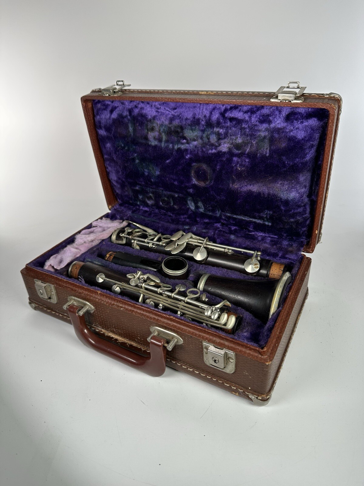 Grenadilla Argonaut Clarinet Complete With Leblanc Case Closed Music Store