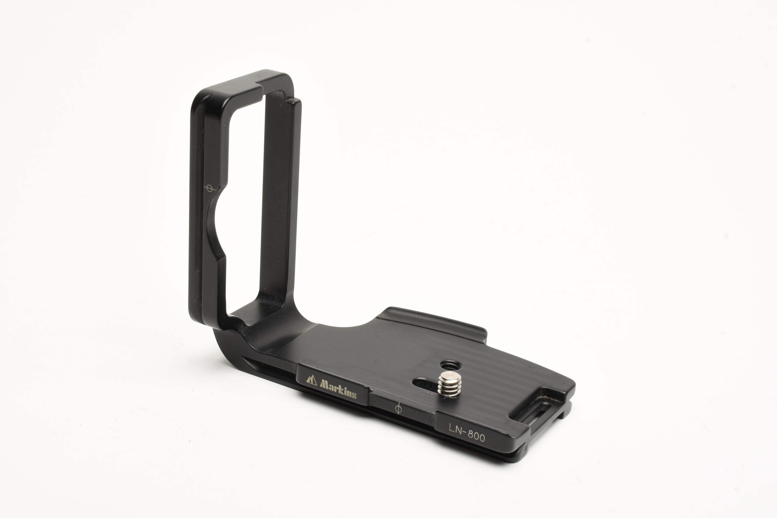 Markins LN-800 L-Bracket for Nikon D800