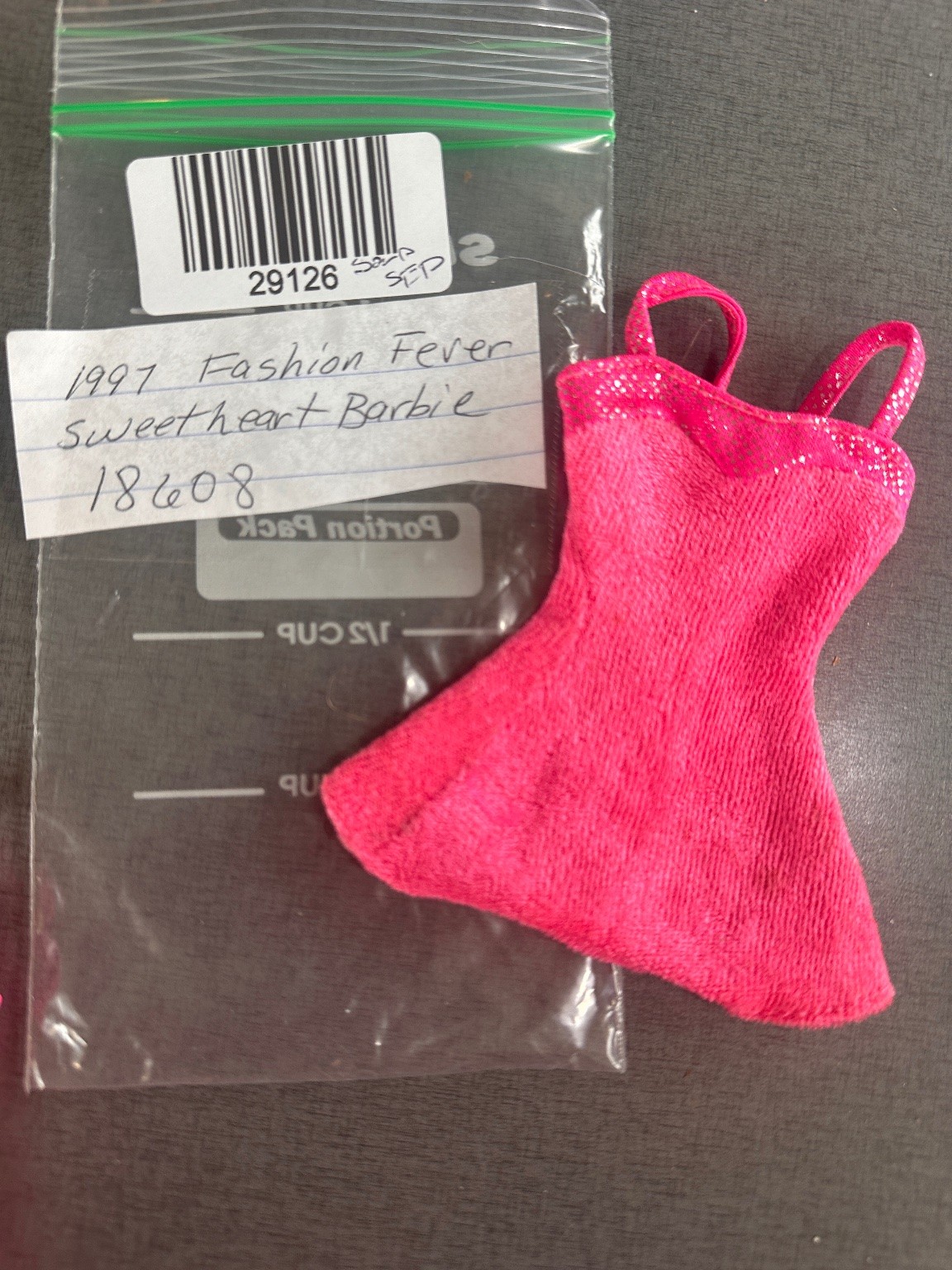 Barbie Fashion Fever Dress for Barbie Pink Shimmer 1-Pc 18608
