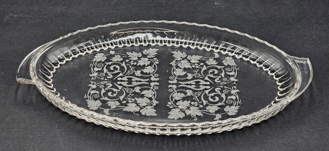Glass Etched Tray New Martinsville Floratine Design Oval Shape