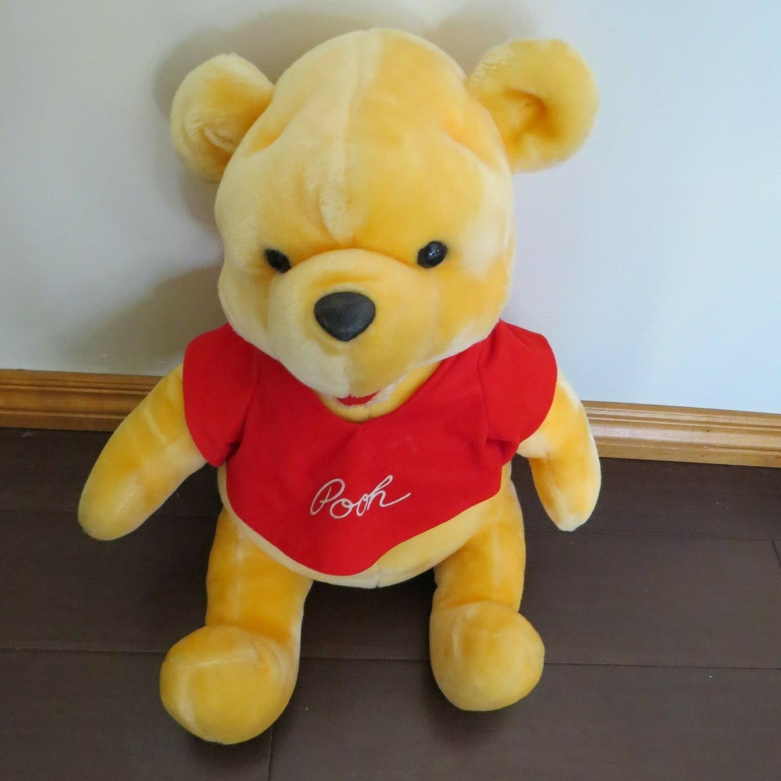 VTG LARGE Walt Disney World Plush Winnie the POOH Bear~ 18"