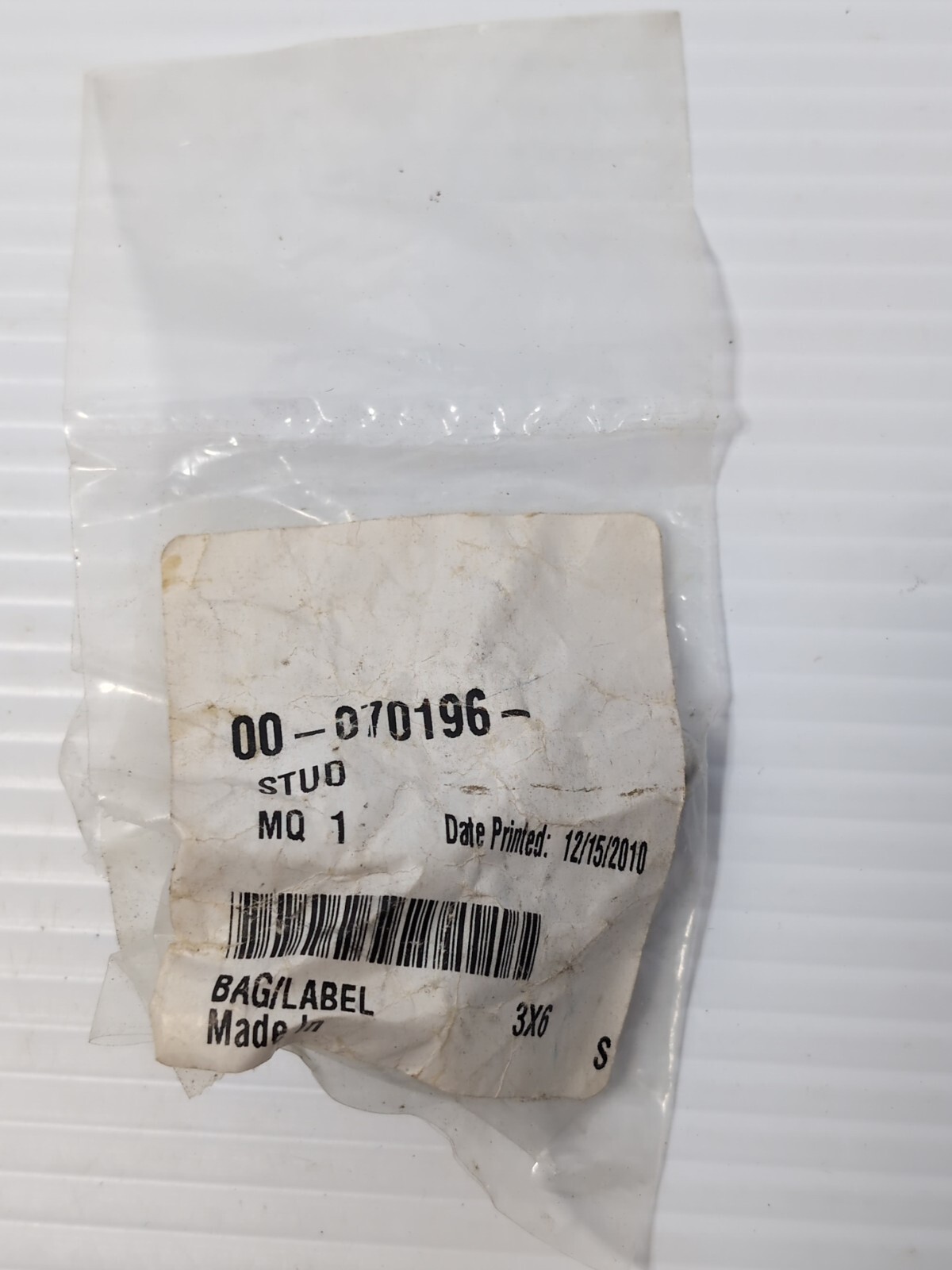 Hobart 00-070196 Stud & Knob Thumb Screw – Genuine OEM Replacement