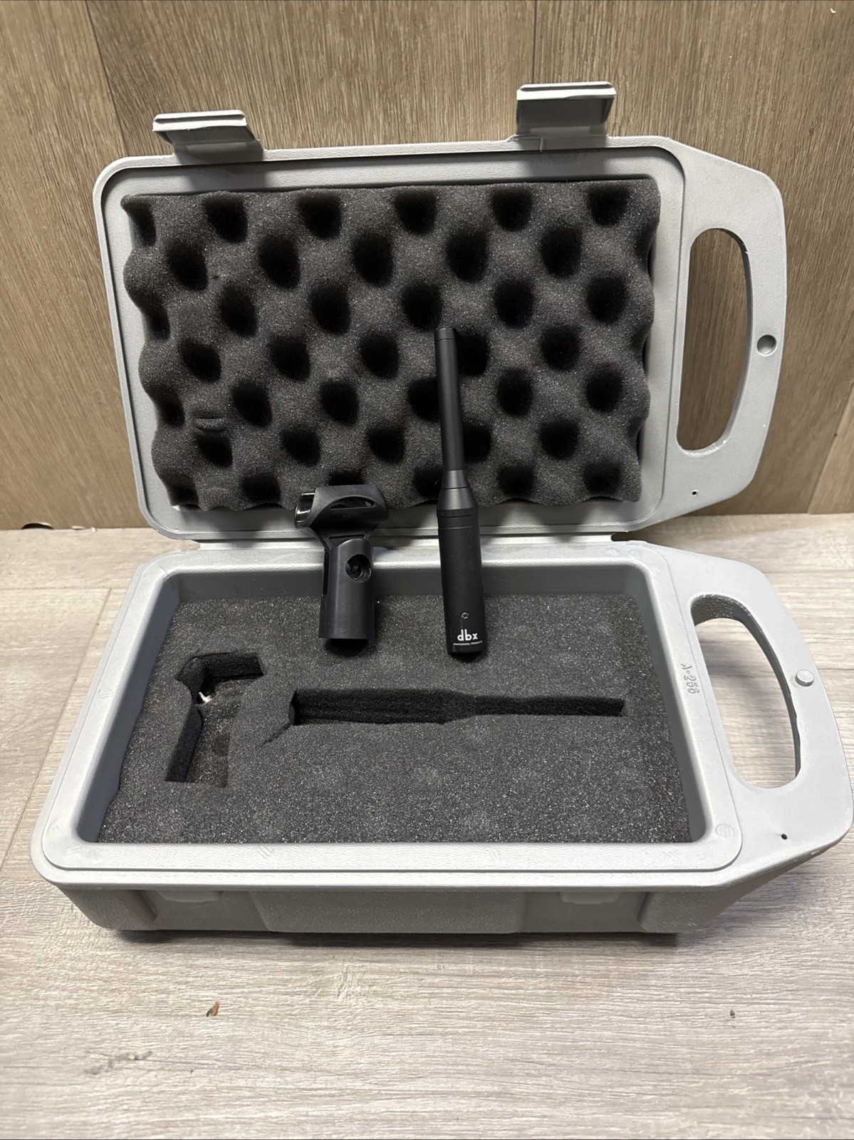 DBX RTA-M Reference Microphone