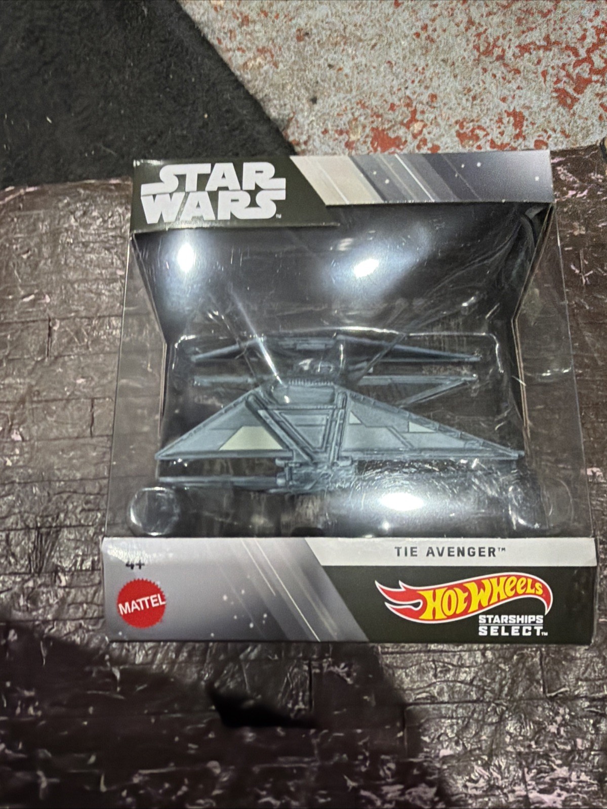 Hot Wheels Star Wars Starships Select Tie Avenger #35