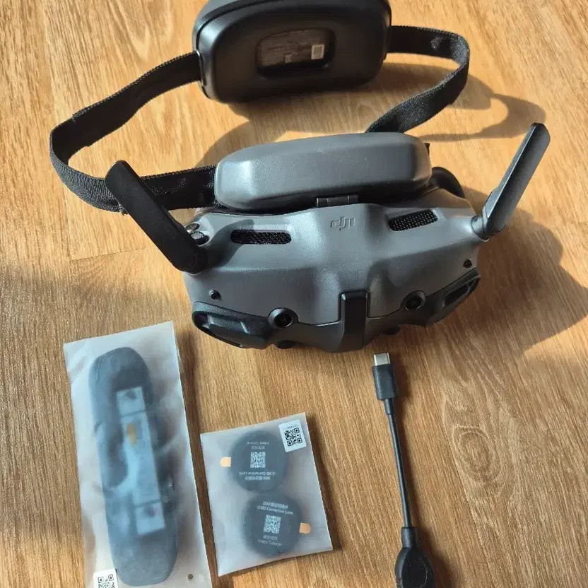 DJI Goggles 3 VR Headset for Avata2, Mini 4, Air 3