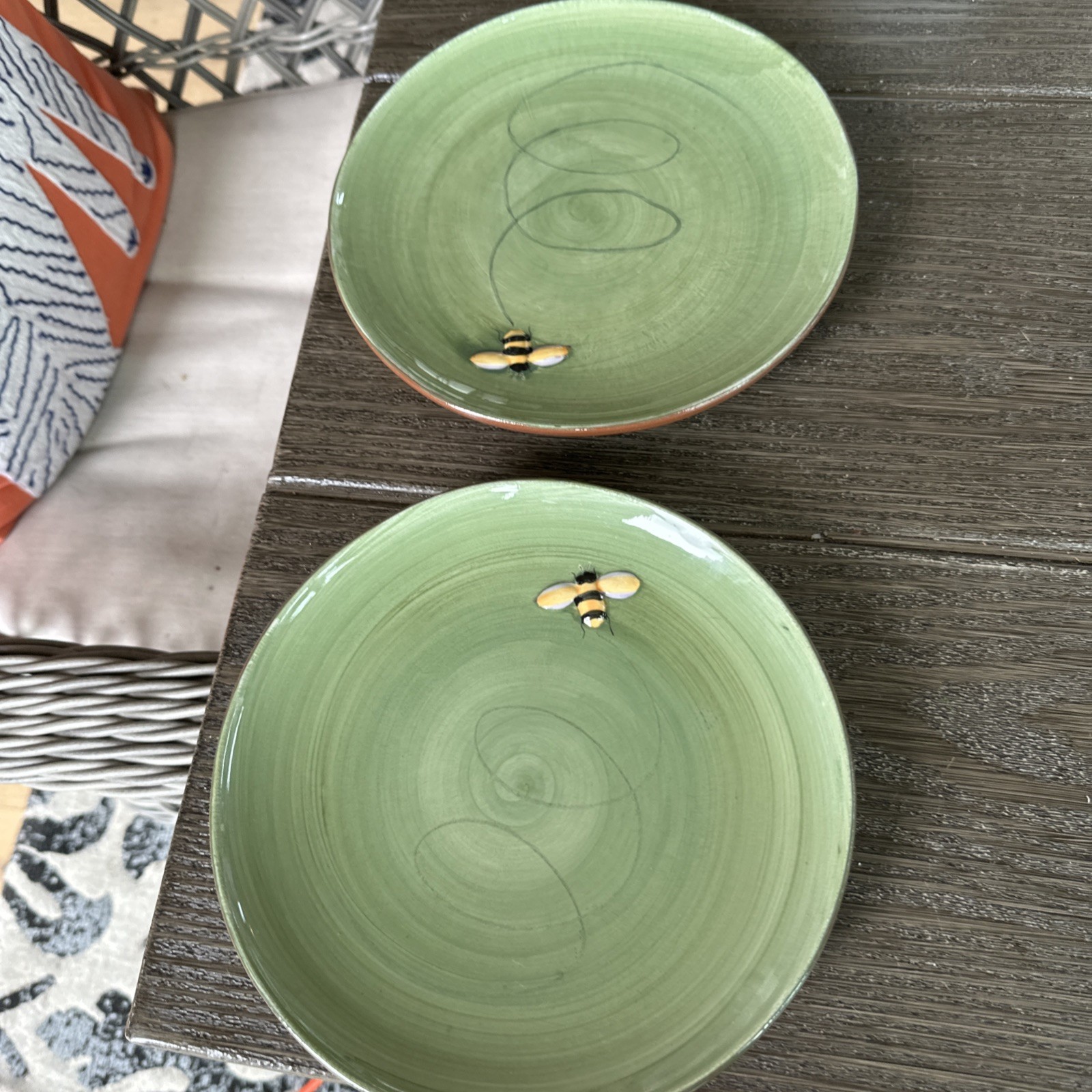 2 Pottery Barn Green Embossed Raised Bee Salad Luncheon Dessert Plate, 8 1/4"