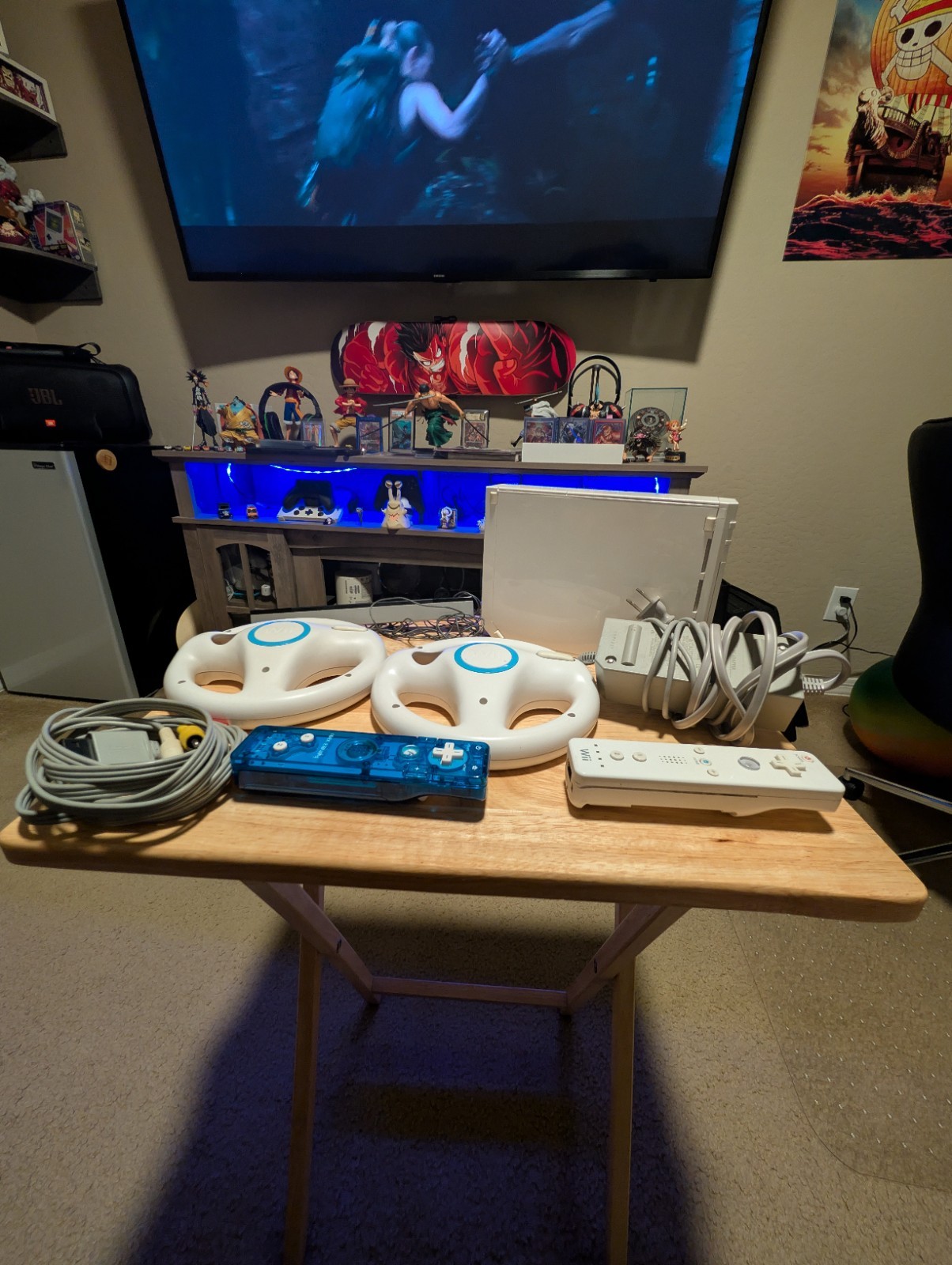 Nintendo Wii RVL-001 Console Bundle - Mario Kart Ready-2 Wheels,2 Remotes Tested