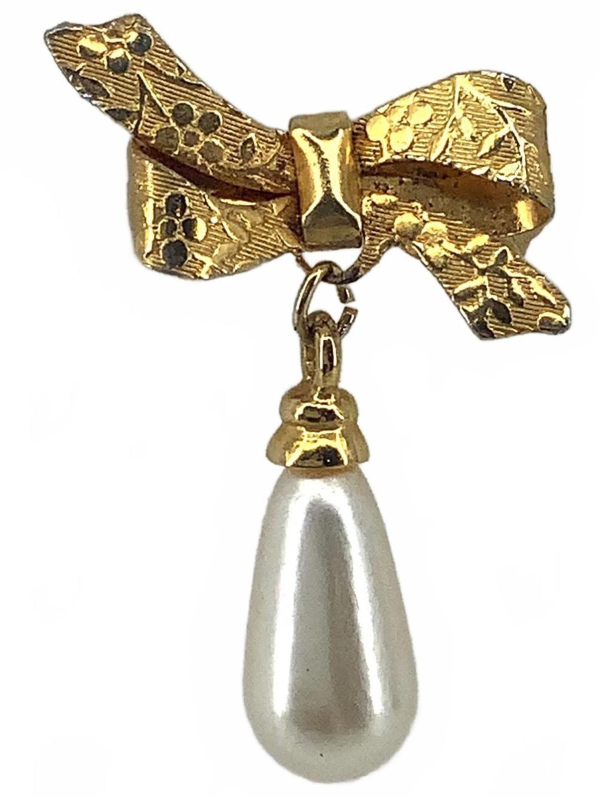 Vintage Gold Tone Etched Floral Bow Faux Pearl Drop Brooch Pin Small Romantic